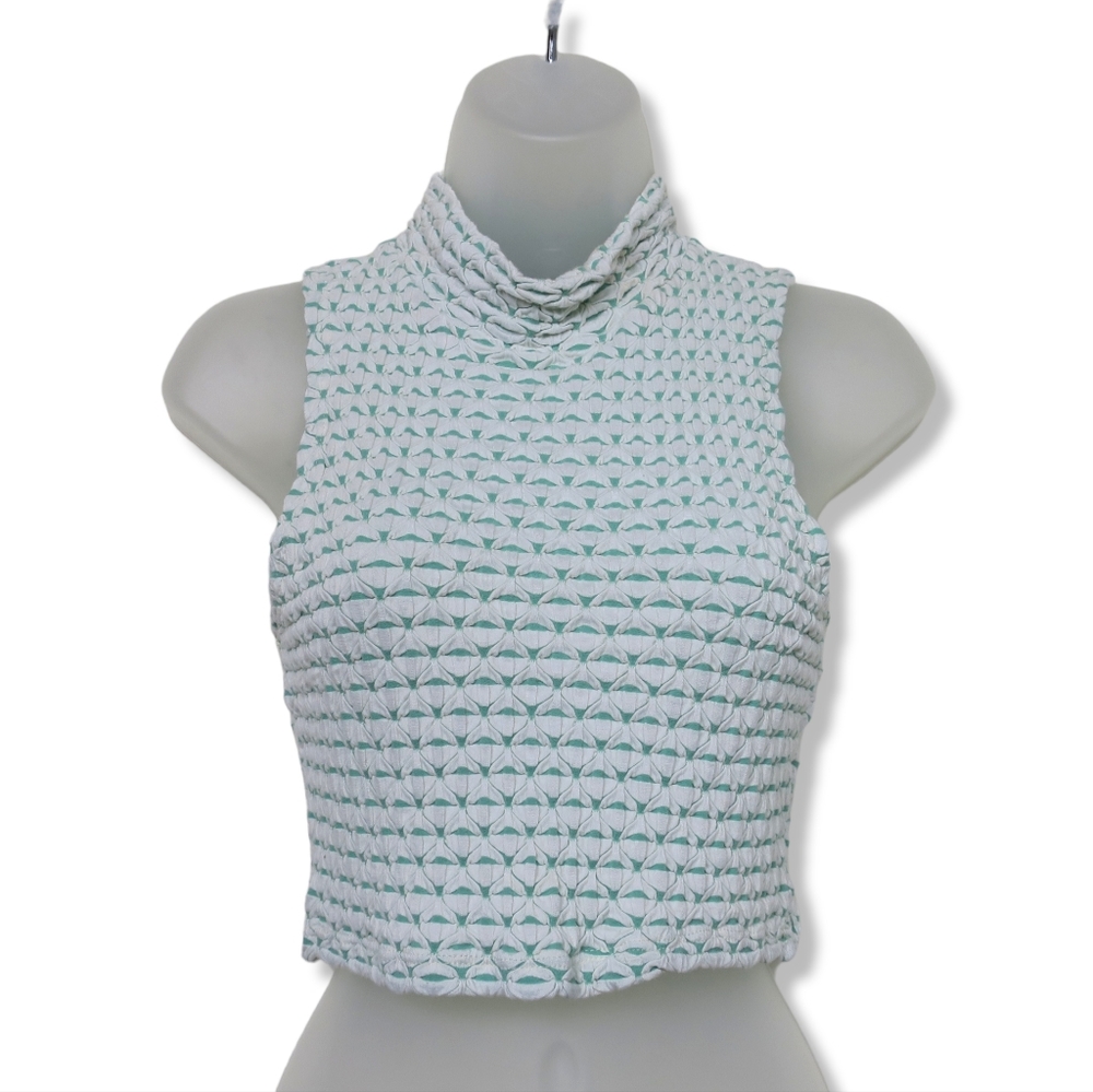Selah Crop Top NWT Smocked White Mint Green Pastel Mock Neck Sleeveless Medium
